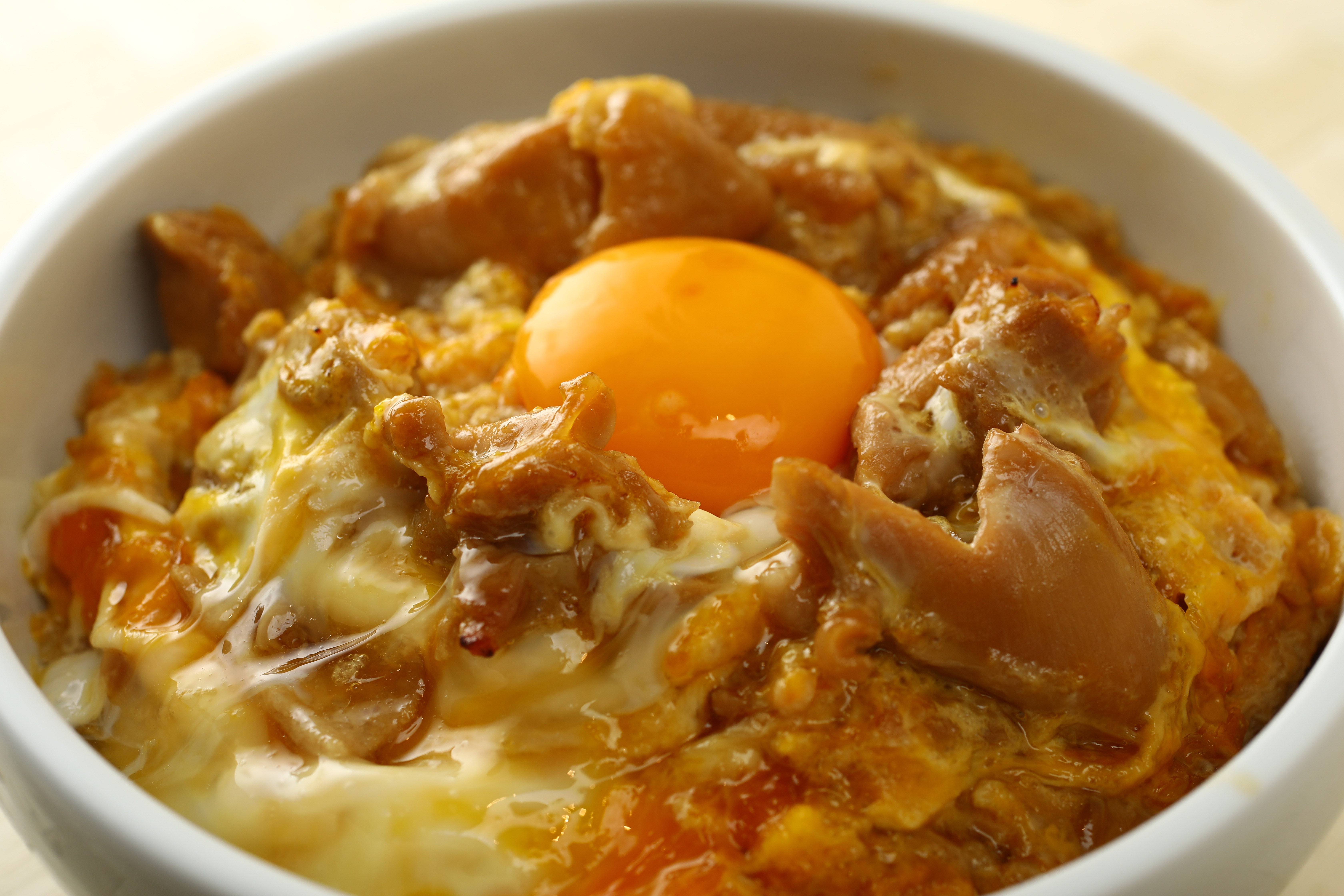 南部どりもも肉とたまごだけ親子丼