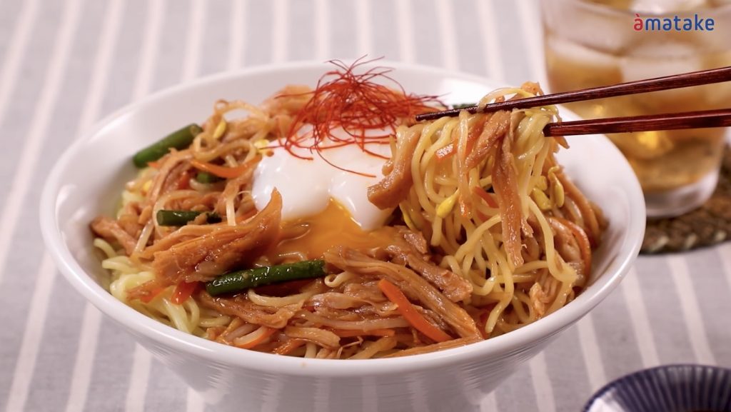 写真:｟動画｠ サラダチキンたまり醤油のスタミナビビン麺