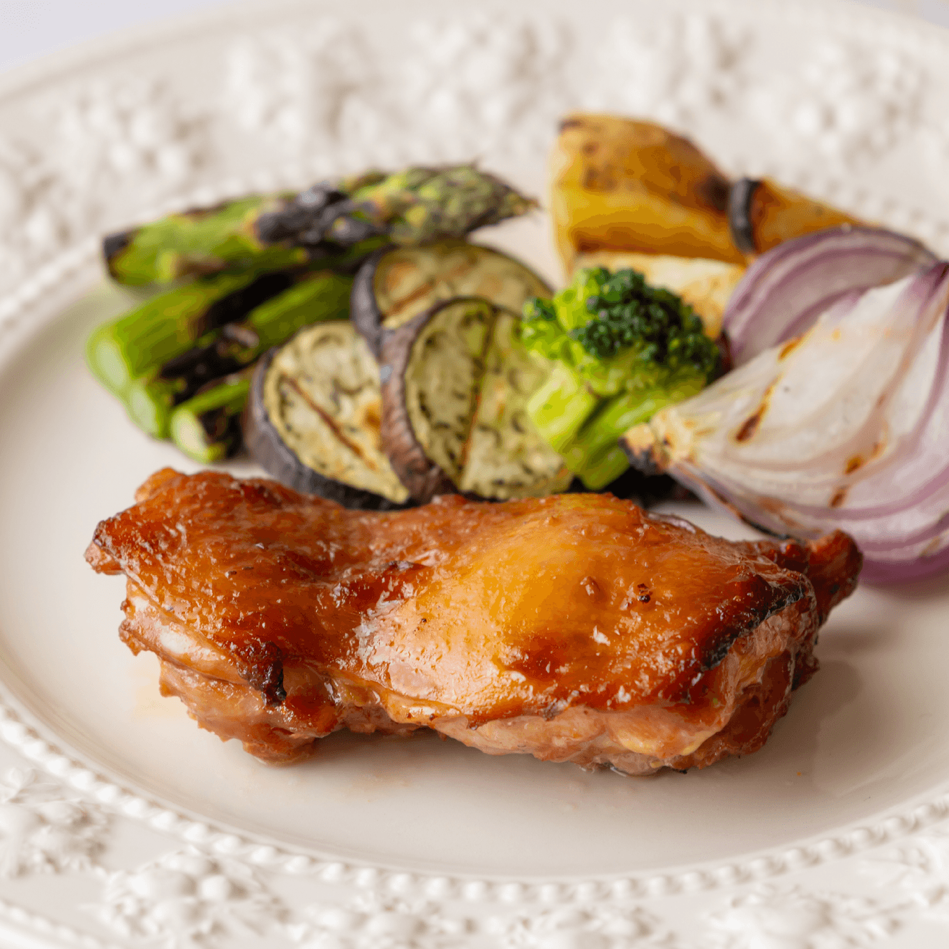 写真:フランス赤鶏　チキンステーキ